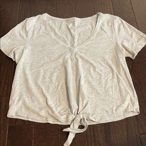 Super discounted lululemon workout top